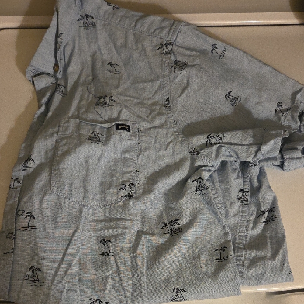 Billabong Light Blue Casual Button Down Shirt